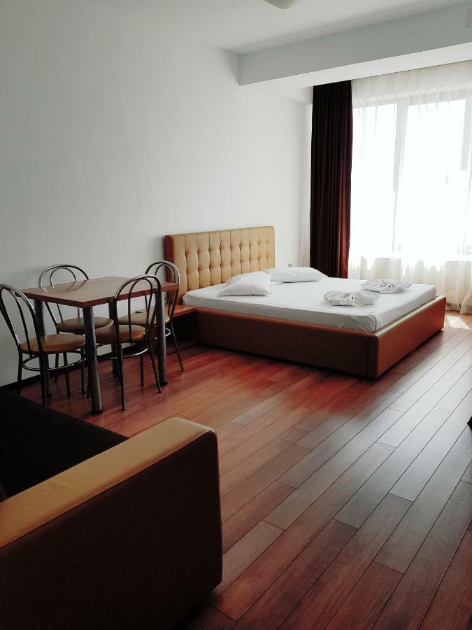 Sea View Studio Mamaia Luaran gambar